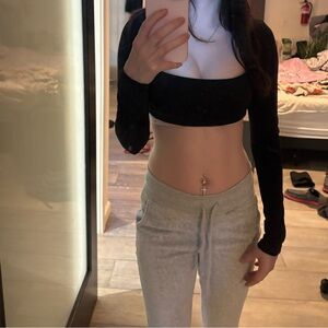 Black Long Sleeve Square Neck Workout Crop Top